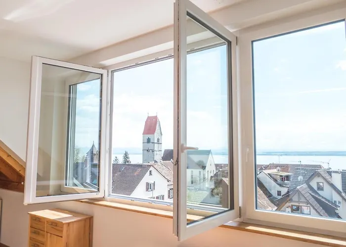 Haus Schwoerer アパート *